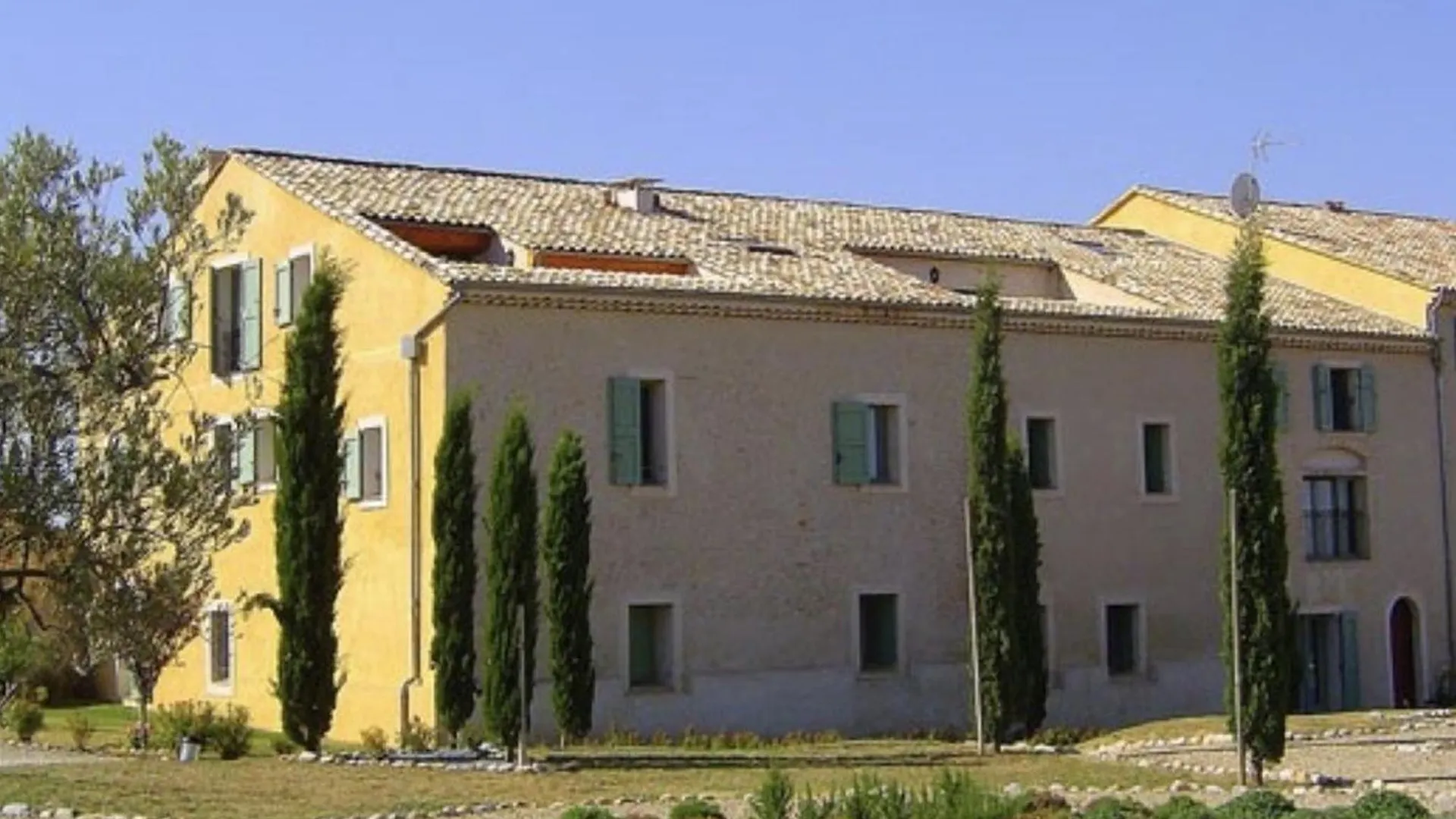 Gite Au Coeur Du Plateau De Valensole Avec Piscine - Fr-1-822-9 Brunet Apartment